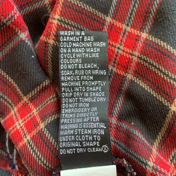 ❌SOLD❌ SPORTSGIRL Plaid shirt with Embroidered Back- Sz S - Picture 6 of 7